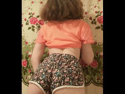 ❤️ सेक्सी जवान बेब क्यामेरामा उनको शर्ट्स फुकाल्दै ❤️  सेक्स  ❌️